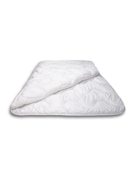 Komplet Antyalergiczny Gold Swiss – Poduszki i Kołdra Całoroczna